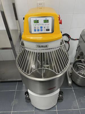 Máquina de pasta espiral de acero inoxidable de la velocidad dual del mezclador de pasta del espiral de 110 libras